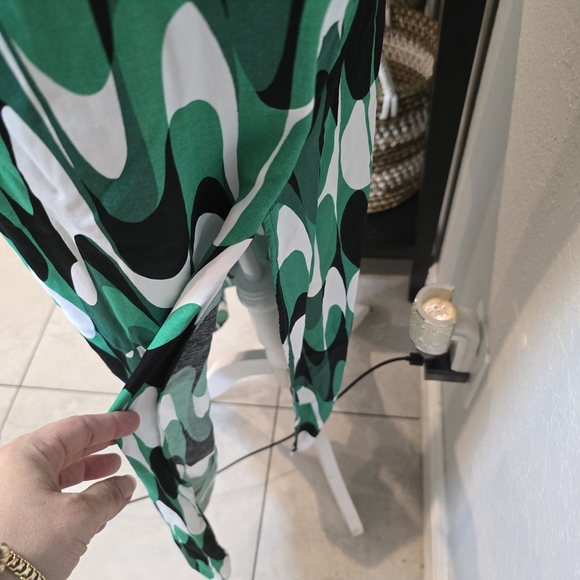 Zara Satin Printed Camisole Green and White Wave Maxi Dress Size S - Picture 6 of 9